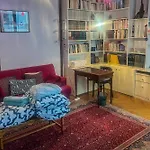 Superb Apartment In The Marais